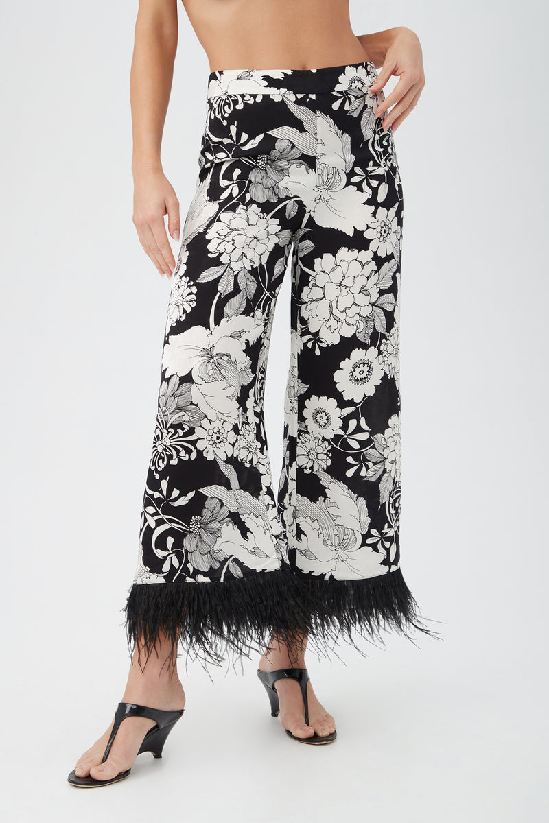 Summer high-end hook flower hollow lace suit women's short strap tube – Lee  Nhi Boutique